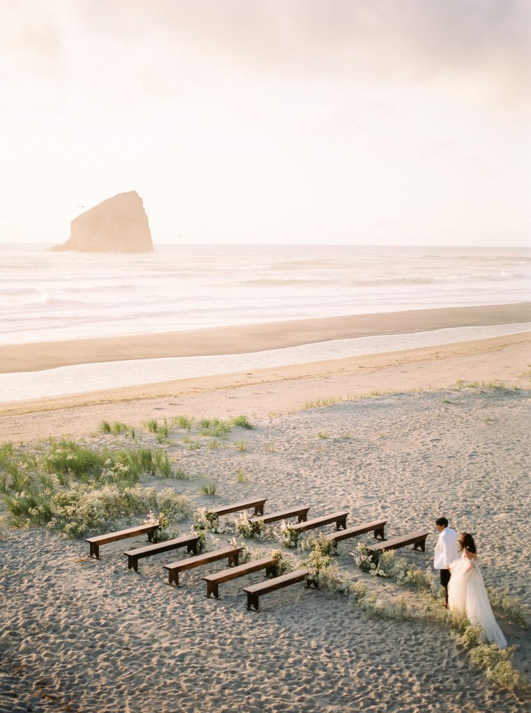 Wedding Ceremony on the Oregon Coast 