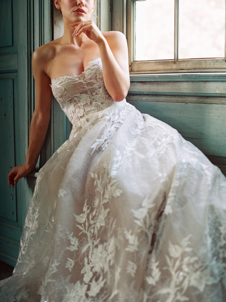 Bride in Monique Lhuillier dress at Salubria Manor