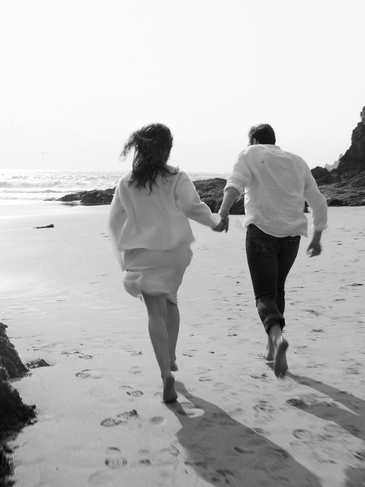 Engagement session on the Coast of Big Sur California